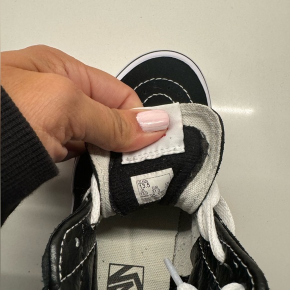Vans Sk8-Hi black and white high tops size 13.5 - Picture 2 of 6